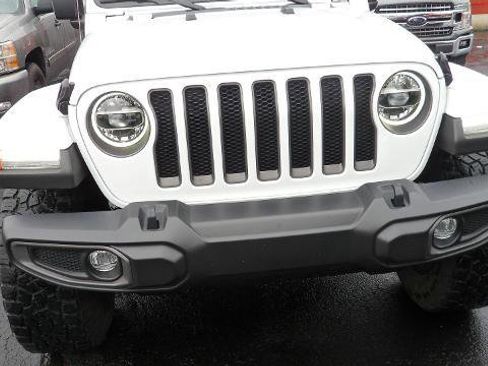 Used 2021 Jeep Wrangler Unlimited Sport image 3