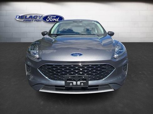 Used 2022 Ford Escape SE image 8