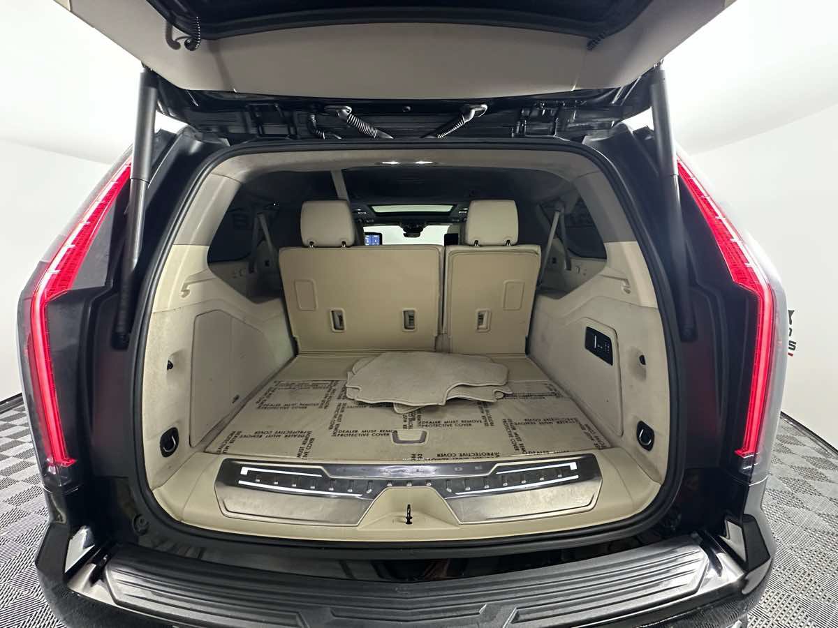 Used 2021 Cadillac Escalade ESV Sport Platinum AWD/4WD image 20