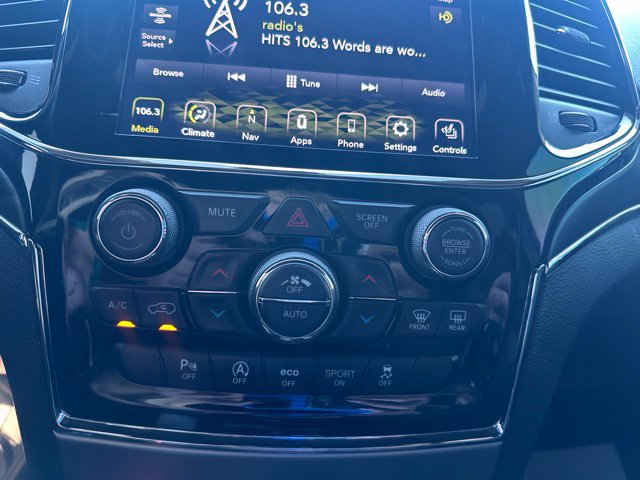 Used 2020 Jeep Grand Cherokee Limited w/ Luxury Group II AWD/4WD image 22