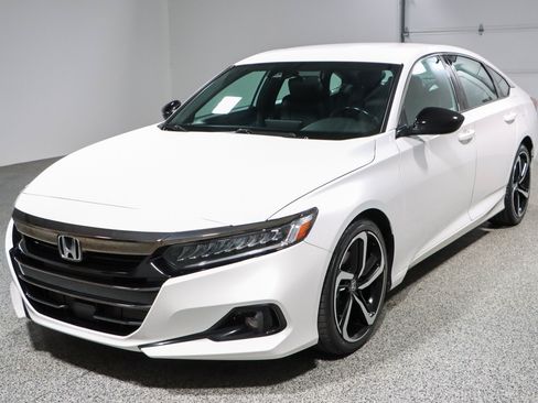 Used 2022 Honda Accord Sport image 29