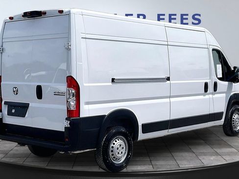 Used 2025 RAM ProMaster 2500 w/ Convenience Group FWD image 6