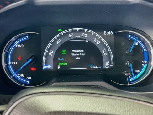 Used 2024 Toyota RAV4 SE w/ Weather & Moonroof Package AWD/4WD image 21