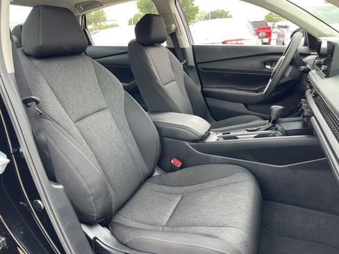 Used 2025 Honda Accord SE image 26