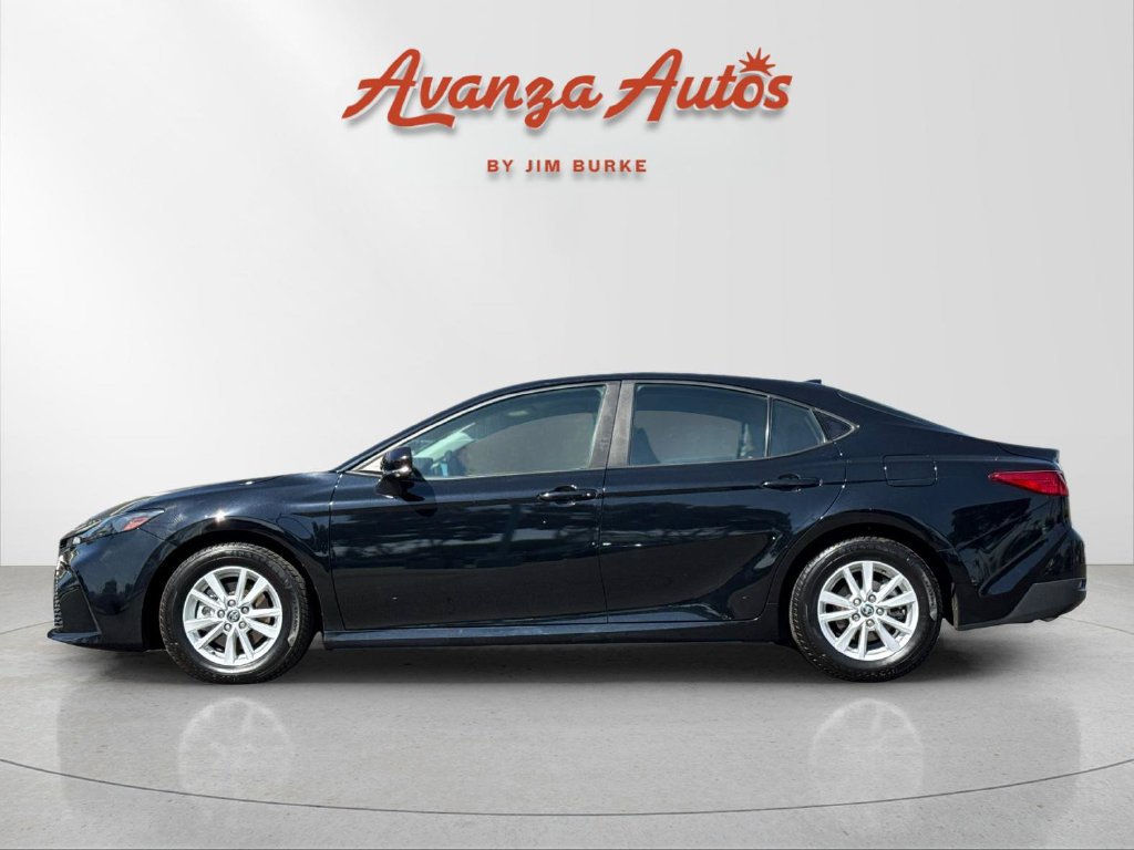 Used 2025 Toyota Camry LE FWD image 2
