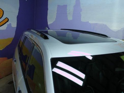 Used 2021 Jeep Grand Cherokee L Overland w/ Advanced Protech Group III image 5