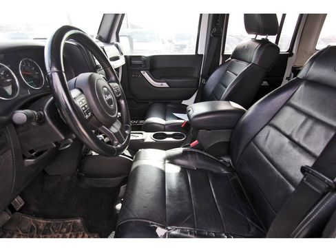 Used 2012 Jeep Wrangler Unlimited Rubicon w/ Dual Top Group image 6