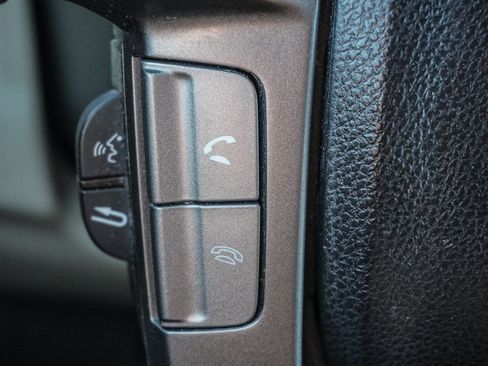 Used 2014 Honda Pilot Touring image 32