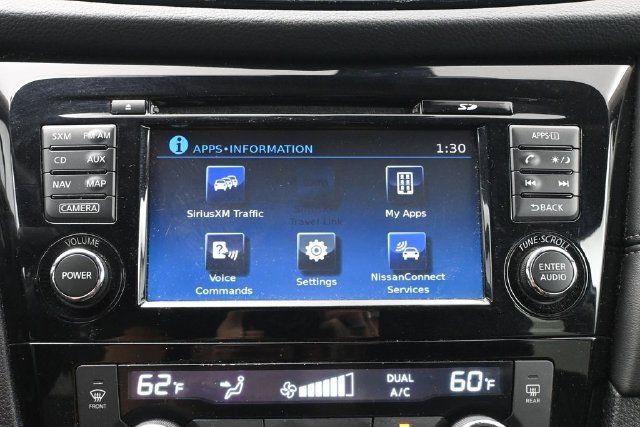 Used 2017 Nissan Rogue SL w/ SL Premium Package FWD image 16