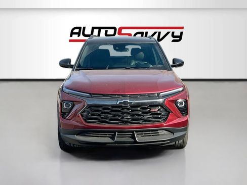 Used 2025 Chevrolet TrailBlazer RS w/ Convenience Package AWD/4WD image 2