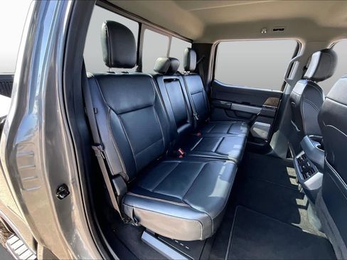 Used 2023 Ford F250 Lariat w/ Lariat Ultimate Package AWD/4WD image 18