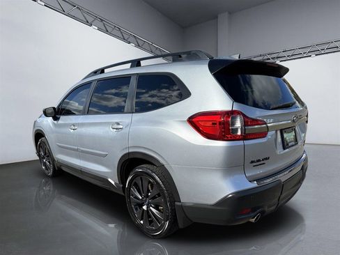 Used 2022 Subaru Ascent Onyx Edition image 5