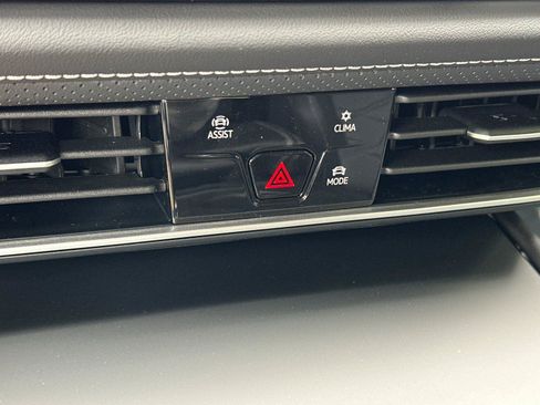 New 2026 Volkswagen Atlas SE AWD/4WD image 20