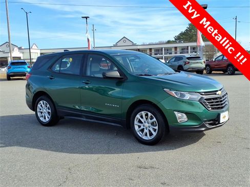 Used 2018 Chevrolet Equinox LS image 7