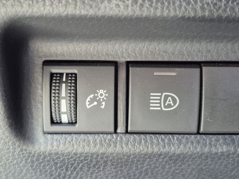 Used 2025 Toyota RAV4 LE image 15