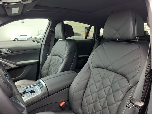 New 2027 BMW X6 xDrive40i AWD/4WD image 17