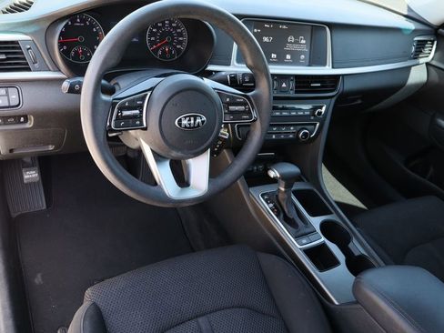 Used 2019 Kia Optima LX FWD image 11