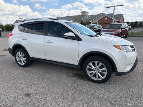 Used 2014 Toyota RAV4 Limited AWD/4WD image 10