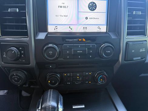Used 2018 Ford F150 XLT w/ Equipment Group 302A Luxury AWD/4WD image 28