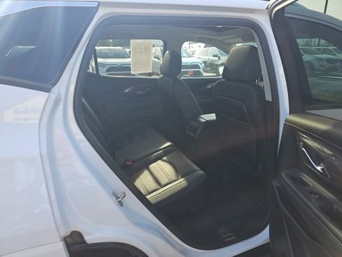 Used 2022 GMC Terrain Denali image 21