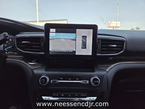 Used 2020 Ford Explorer Limited image 9