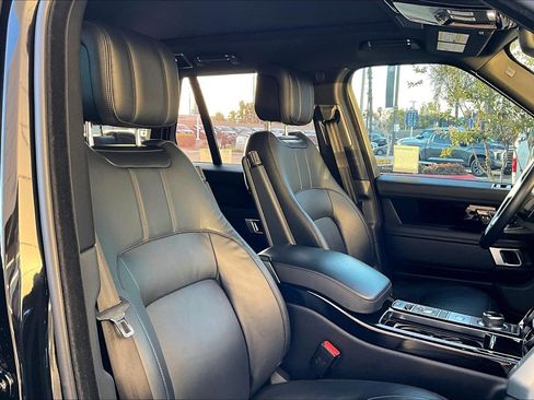 Used 2021 Land Rover Range Rover Base image 7