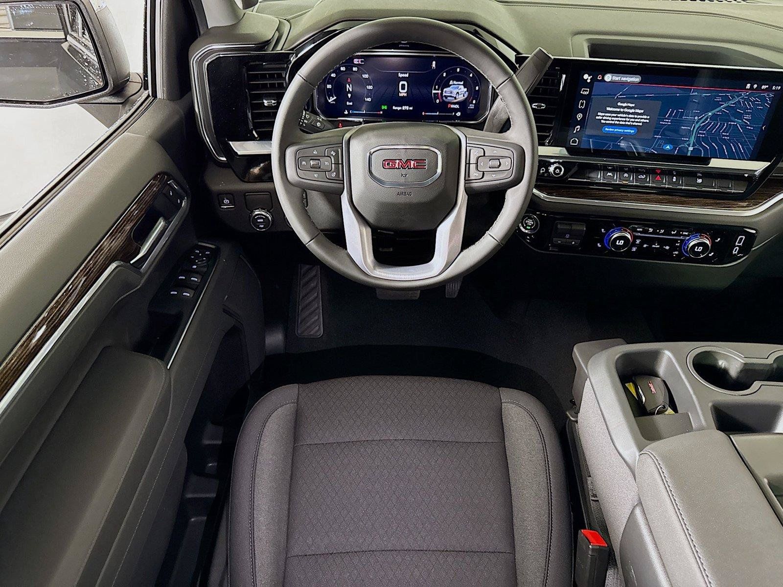 New 2026 GMC Sierra 1500 SLE w/ Preferred Package RWD image 15