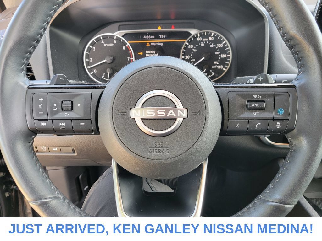 Certified 2023 Nissan Rogue SV w/ SV Premium B Package AWD/4WD image 12