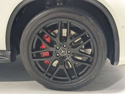 Used 2019 Mercedes-Benz GLE 63 AMG S image 30
