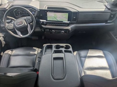 Used 2025 GMC Sierra 1500 SLT AWD/4WD image 13