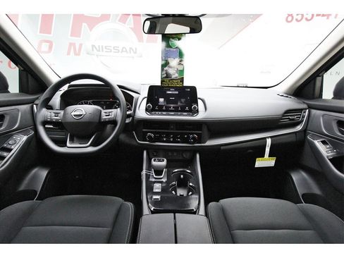 New 2026 Nissan Rogue S image 7