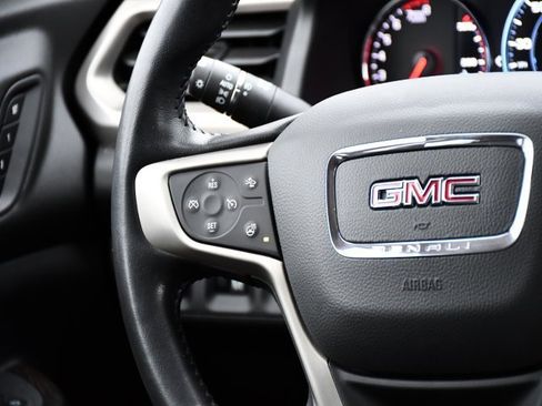 Used 2022 GMC Acadia Denali w/ Denali Ultimate Package image 25