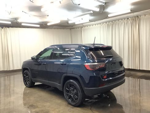 New 2026 Jeep Compass Latitude AWD/4WD image 8
