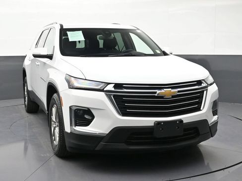 Used 2023 Chevrolet Traverse LT w/ LPO, Floor Liner Package AWD/4WD image 7