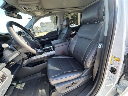 New 2025 Ford F250 Lariat w/ Lariat Ultimate Package image 8