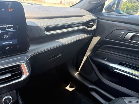 Used 2025 Ford Mustang GT Premium RWD image 21