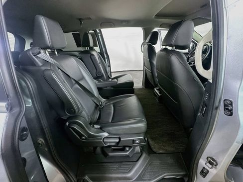 Used 2025 Honda Odyssey EX-L image 11