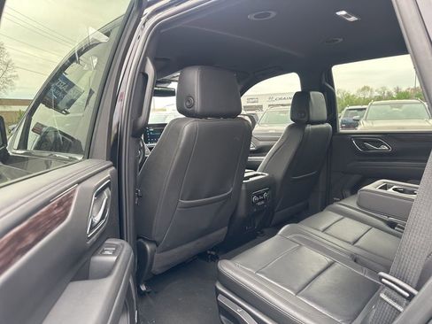 Used 2024 Chevrolet Tahoe LT image 17