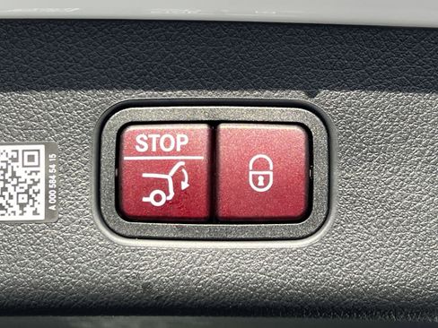 New 2026 Mercedes-Benz GLC 300 4MATIC image 25