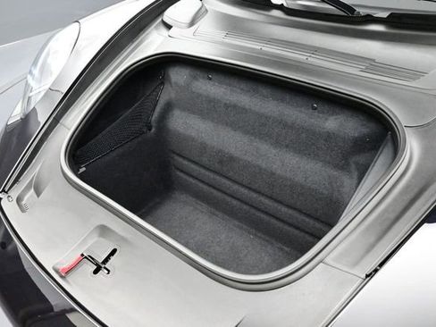 Certified 2024 Porsche 911 Carrera T RWD image 17