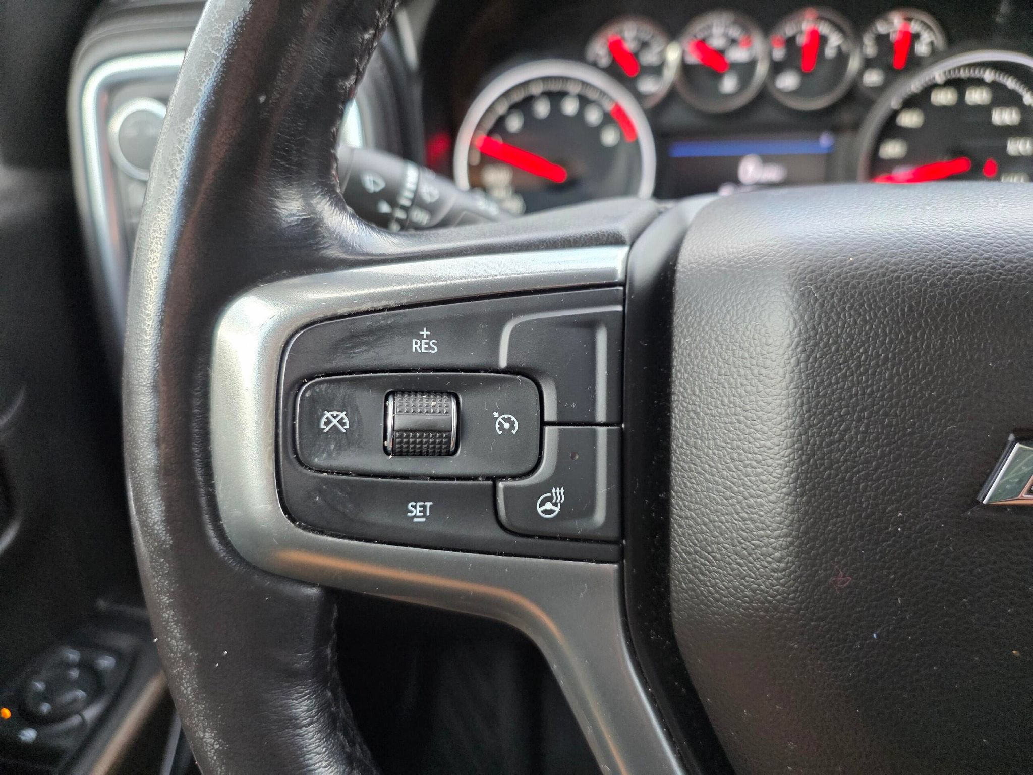 Used 2020 Chevrolet Silverado 1500 RST AWD/4WD image 20