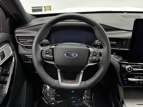 Used 2023 Ford Explorer ST w/ Equipment Group 401A image 31