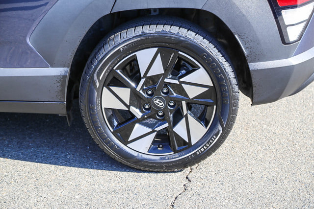 Certified 2024 Hyundai Kona SEL FWD image 11