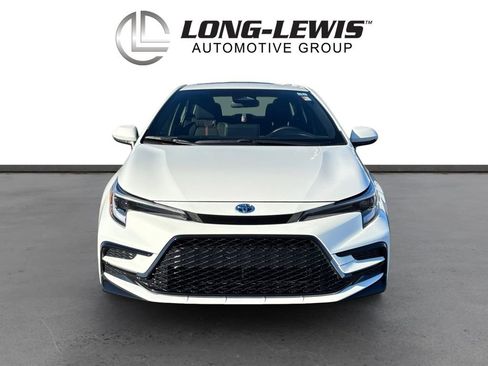 Used 2025 Toyota Corolla Hybrid Sedan image 11