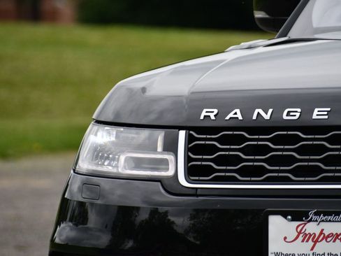 Used 2020 Land Rover Range Rover Sport SE image 5