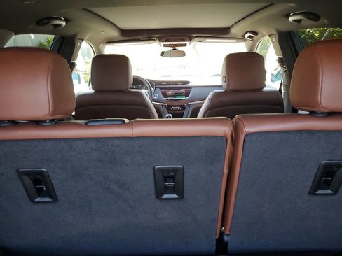 Certified 2023 Cadillac XT5 Premium Luxury w/ LPO, Premium Carpet Package image 25