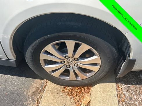 Used 2016 Honda Odyssey EX image 12