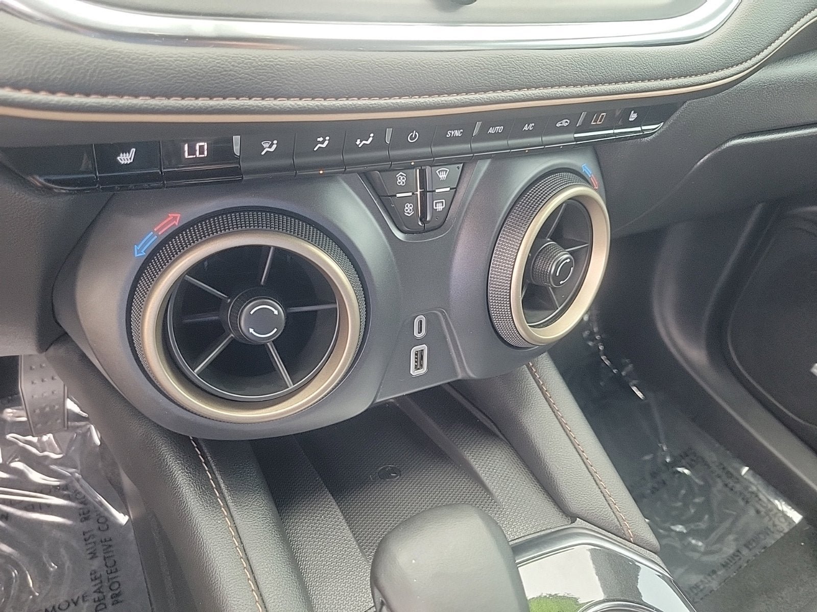 Used 2024 Chevrolet Blazer Premier FWD image 20