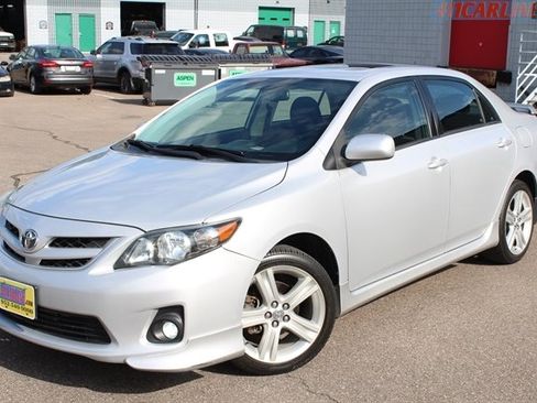 Used 2013 Toyota Corolla S w/ Premium Pkg FWD image 2