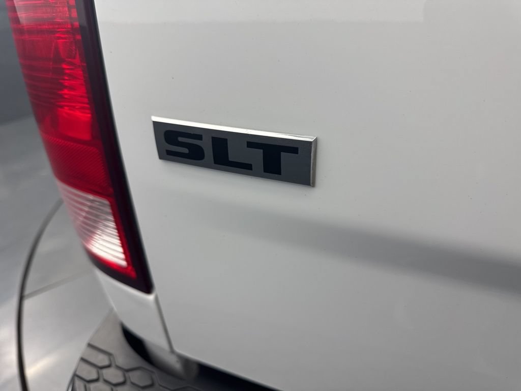 Used 2023 RAM 1500 Classic SLT AWD/4WD image 42